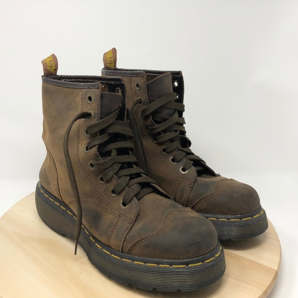 dr martens cap toe